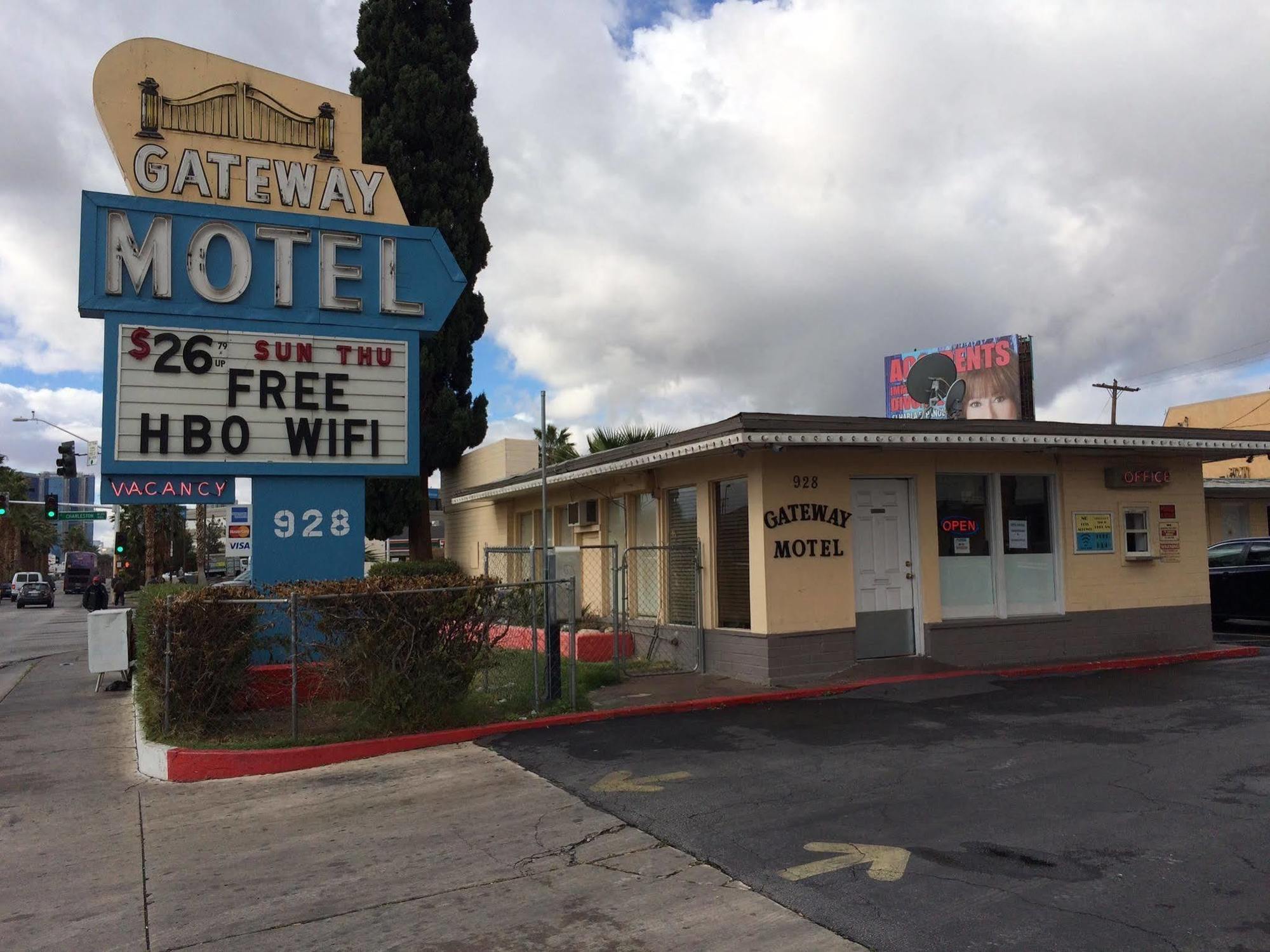 Oyo Gateway Motel Las Vegas North Strip Fremont St Area Exterior photo